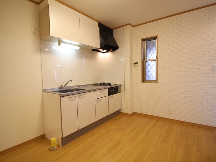 物件内観写真8　(内観写真)