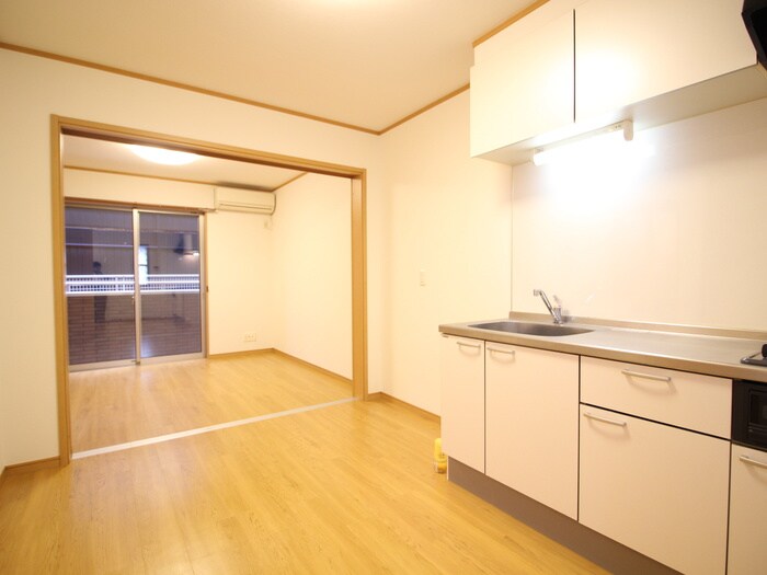 物件内観写真10　(内観写真)