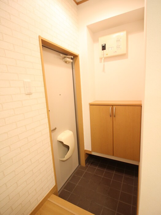 物件内観写真20　(玄関)