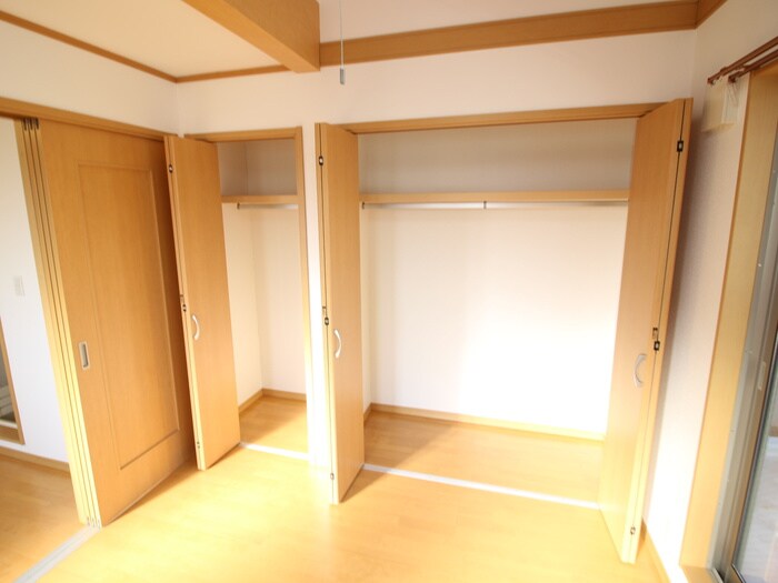 物件内観写真22　(収納)