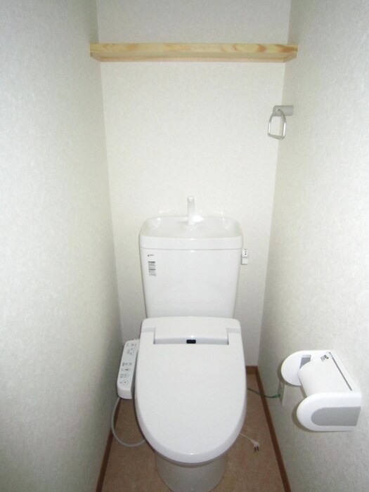 物件内観写真13　(トイレ)