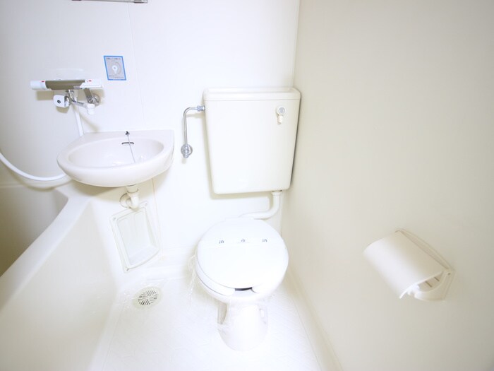 物件内観写真12　(トイレ)