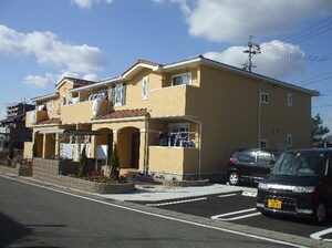 リ－フレット外観写真
