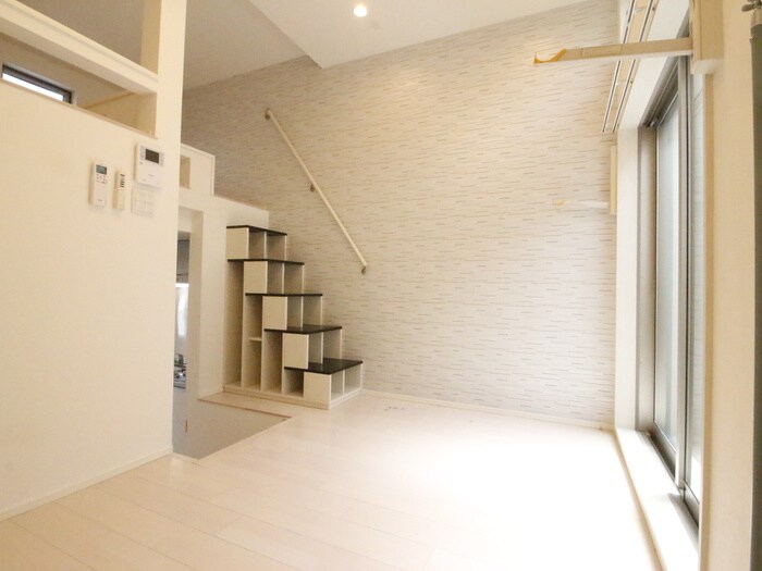 物件内観写真7　(居室)