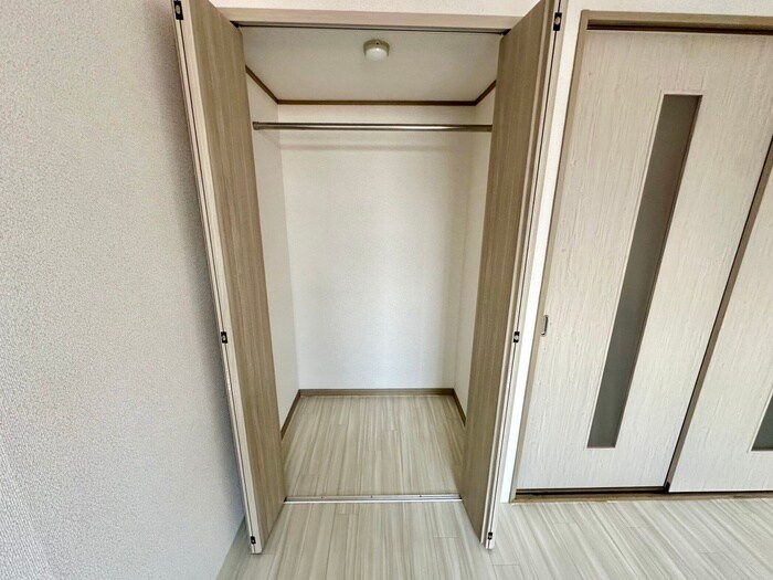 物件内観写真9　(収納)