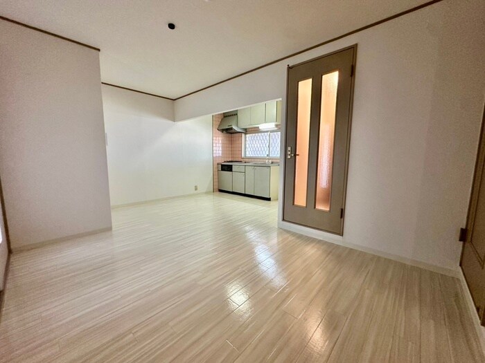 物件内観写真12　(居室)