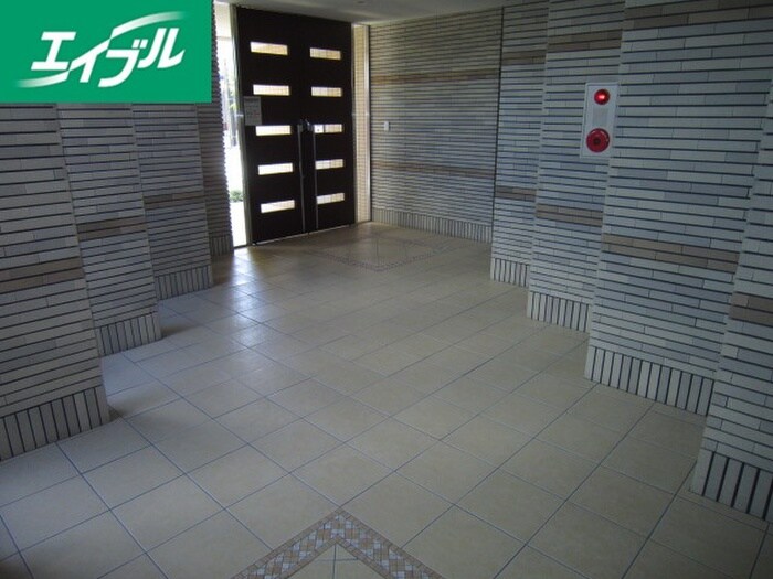 物件外観写真3　(建物設備)