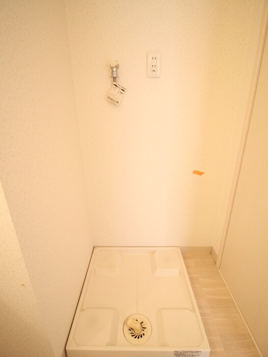 フォレルの洗濯機置場