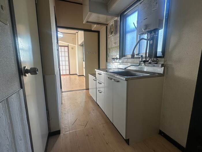 物件内観写真9　(廊下)