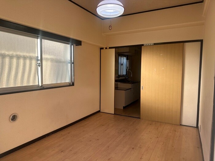 物件内観写真13　(居室)