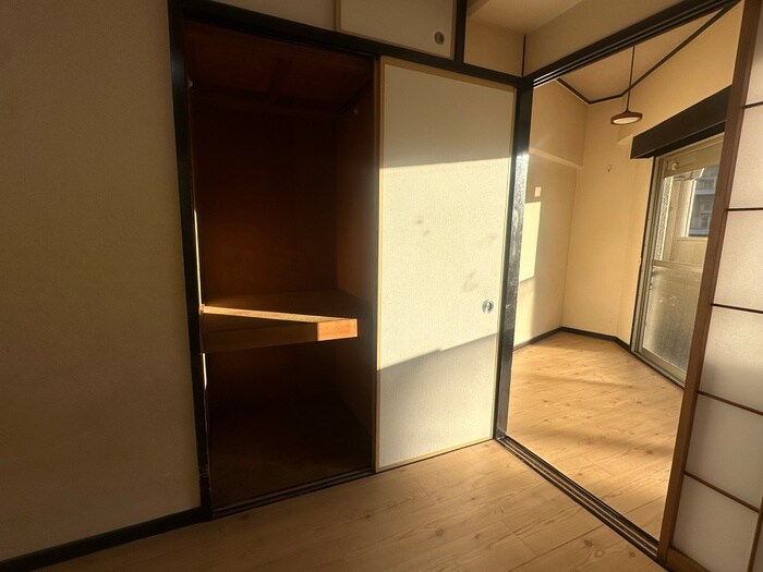 物件内観写真16　(収納)