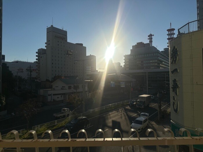 物件内観写真22　(室内からの展望)