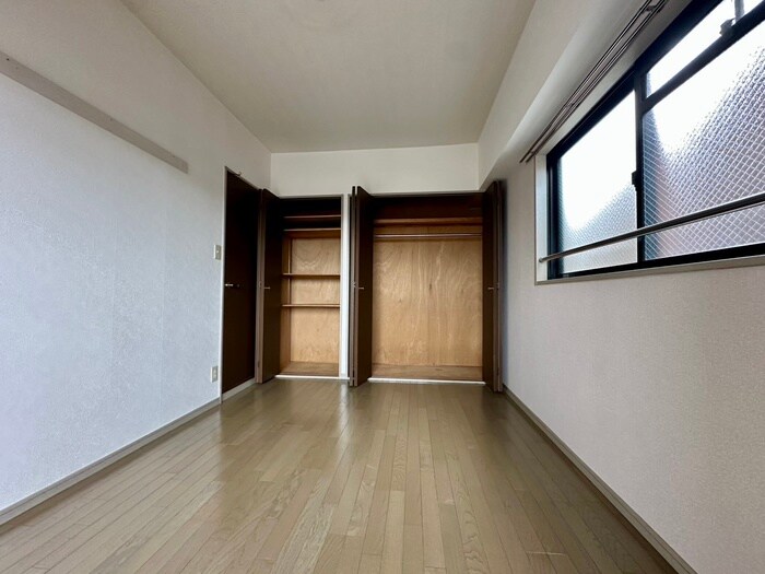 物件内観写真8　(収納)