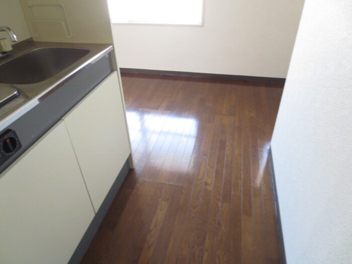 物件内観写真16　(廊下)