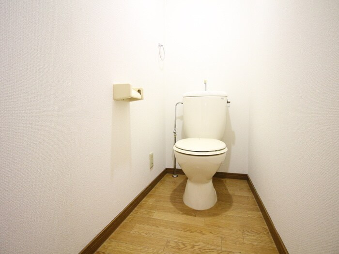 物件内観写真13　(トイレ)