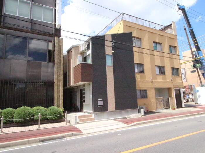 物件外観写真1　(外観写真)