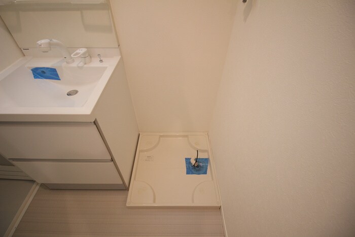 物件内観写真18　(洗濯機置場)