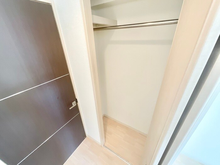 物件内観写真10　(収納)