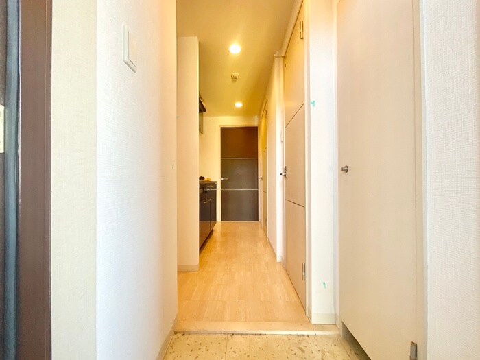 物件内観写真19　(廊下)