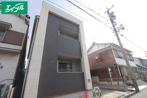 クレフラスト三吉Ⅱ外観写真