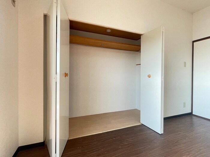 物件内観写真9　(収納)