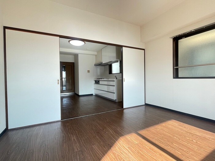 物件内観写真18　(居室)