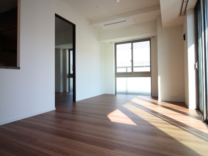 物件内観写真4　(居室)