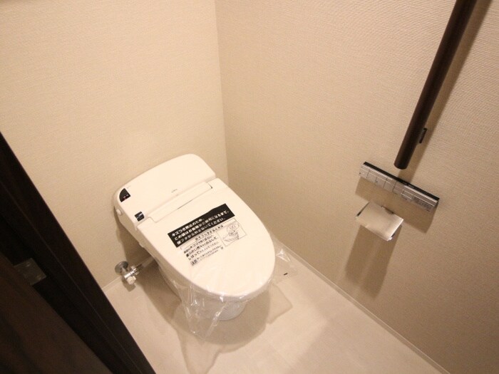 物件内観写真14　(トイレ)