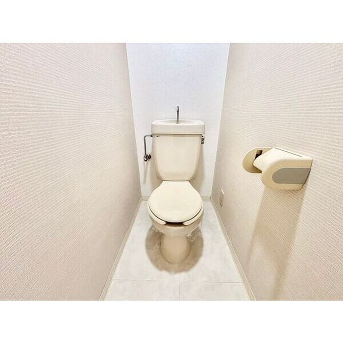 物件内観写真13　(トイレ)