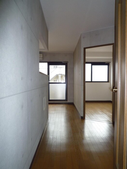 物件内観写真10　(内観写真)