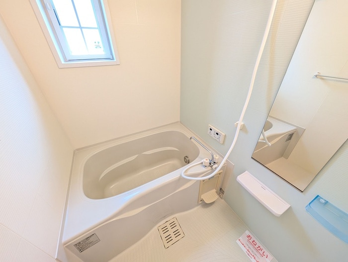 物件内観写真11　(バス／シャワールーム等)