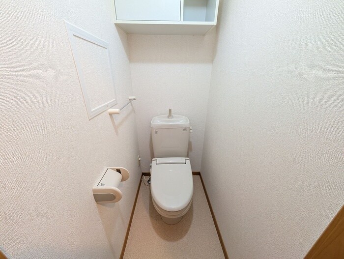 物件内観写真12　(トイレ)