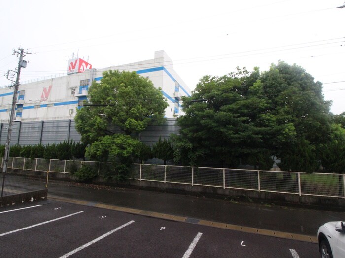 物件内観写真18　(室内からの展望)