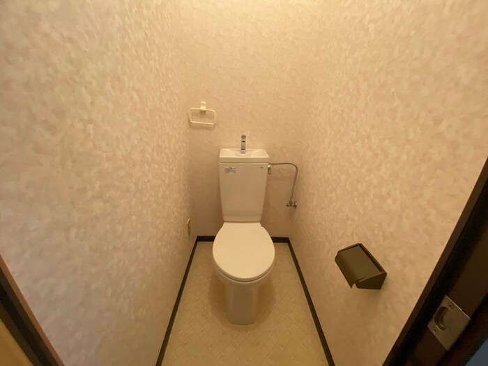 物件内観写真11　(トイレ)