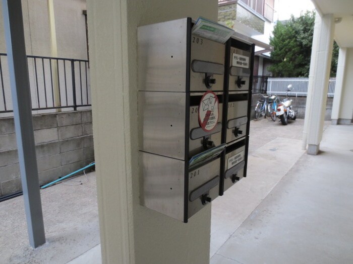 物件外観写真4　(建物設備)