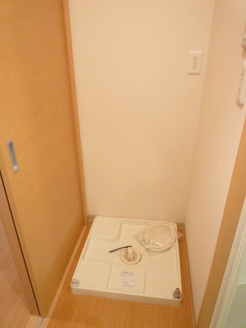 物件内観写真10　(洗面)