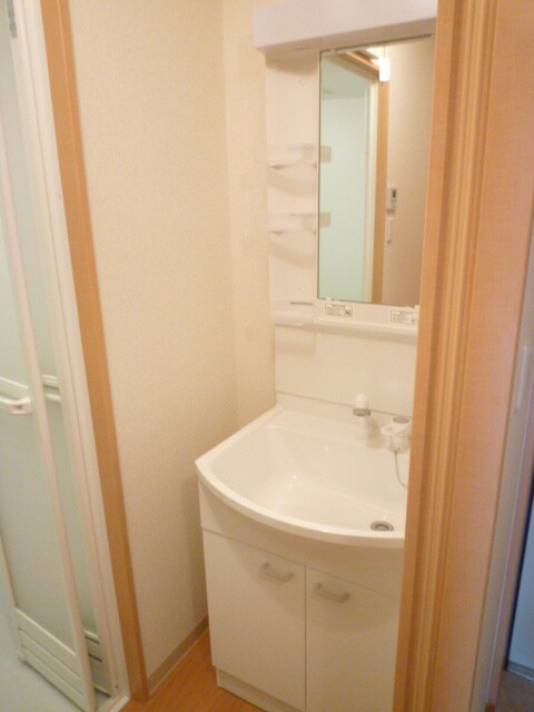 物件内観写真11　(洗面)