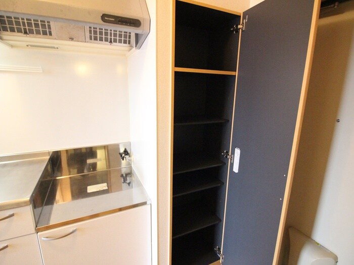 物件内観写真17　(収納)