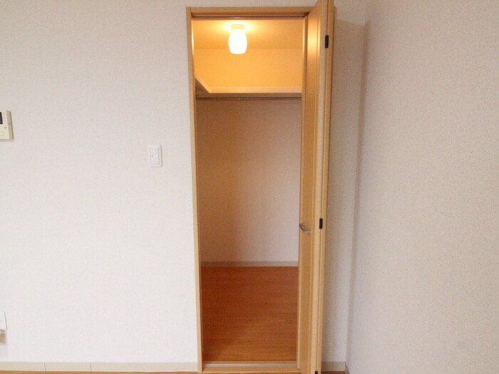 物件内観写真20　(収納)