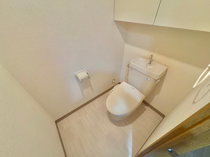 物件内観写真12　(トイレ)