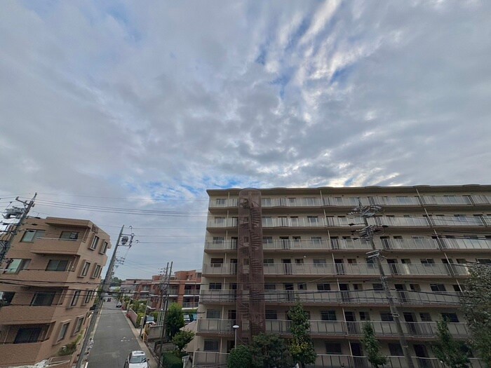 物件内観写真14　(室内からの展望)