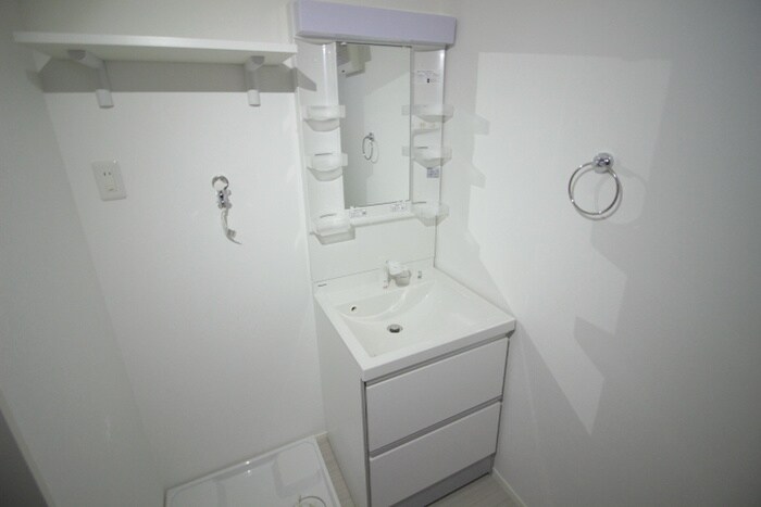 物件内観写真12　(洗面)