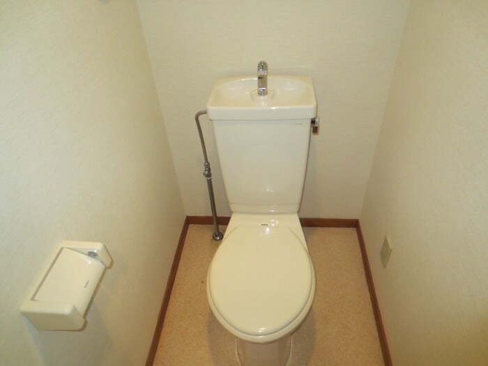 物件内観写真13　(トイレ)