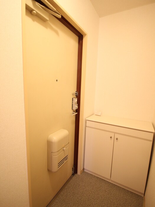 物件内観写真20　(玄関)