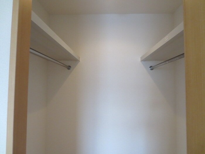 物件内観写真9　(収納)