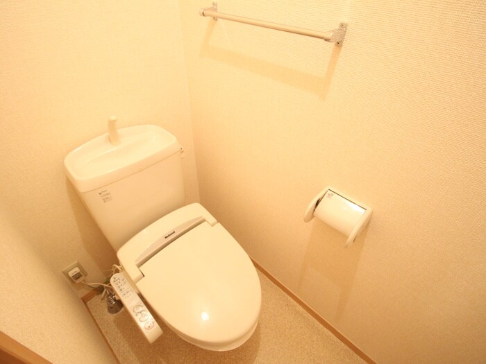 物件内観写真11　(トイレ)