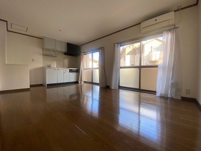 物件内観写真8　(居室)