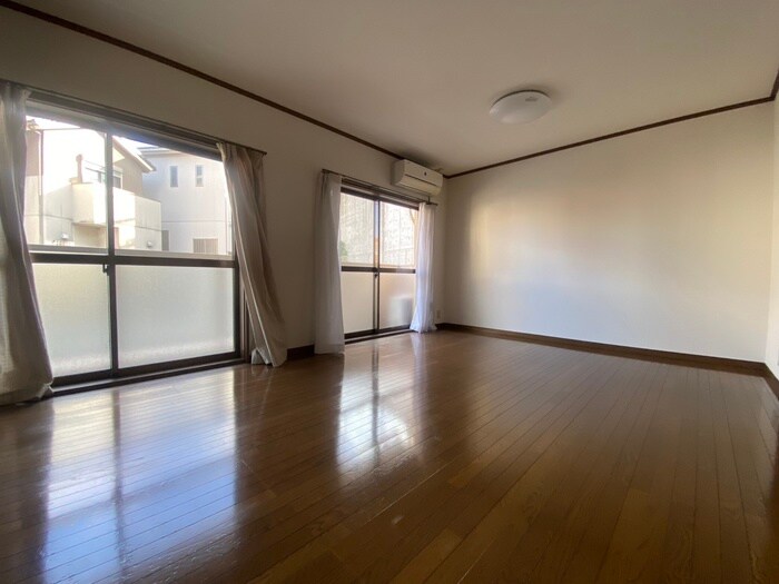 物件内観写真9　(居室)