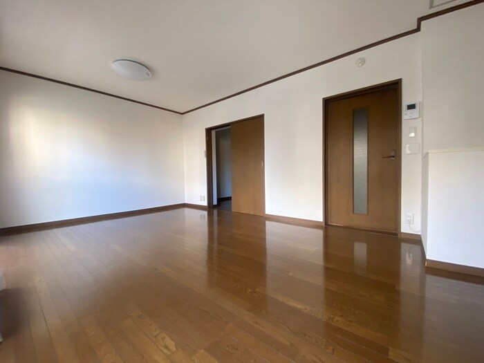 物件内観写真10　(居室)