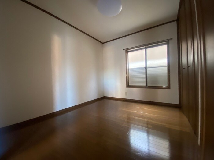 物件内観写真12　(居室)